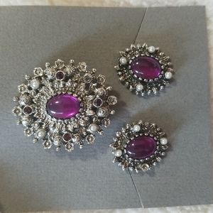 CLIP EARRINGS & brooch/pin